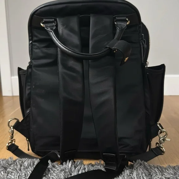 Lo & Sons Black Backpack - Picture 4 of 5